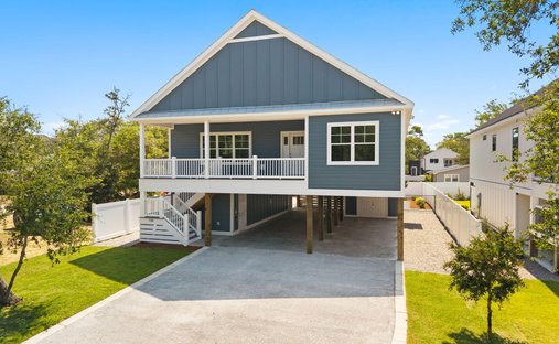 House in Oak Island, North Carolina, United States 1