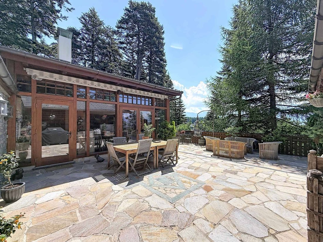 Chalet in Crans-Montana, Valais, Switzerland 3 - 18402863