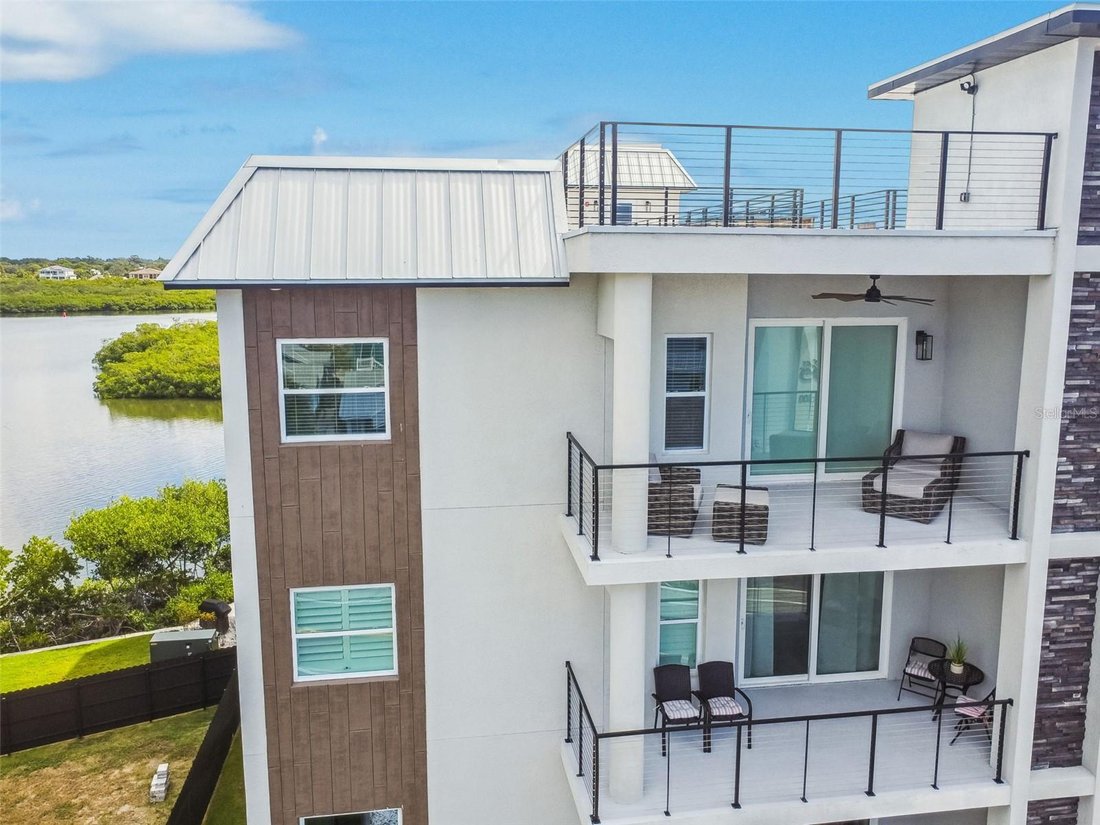 Condo in Indian Shores, Florida, United States 3 - 18403388