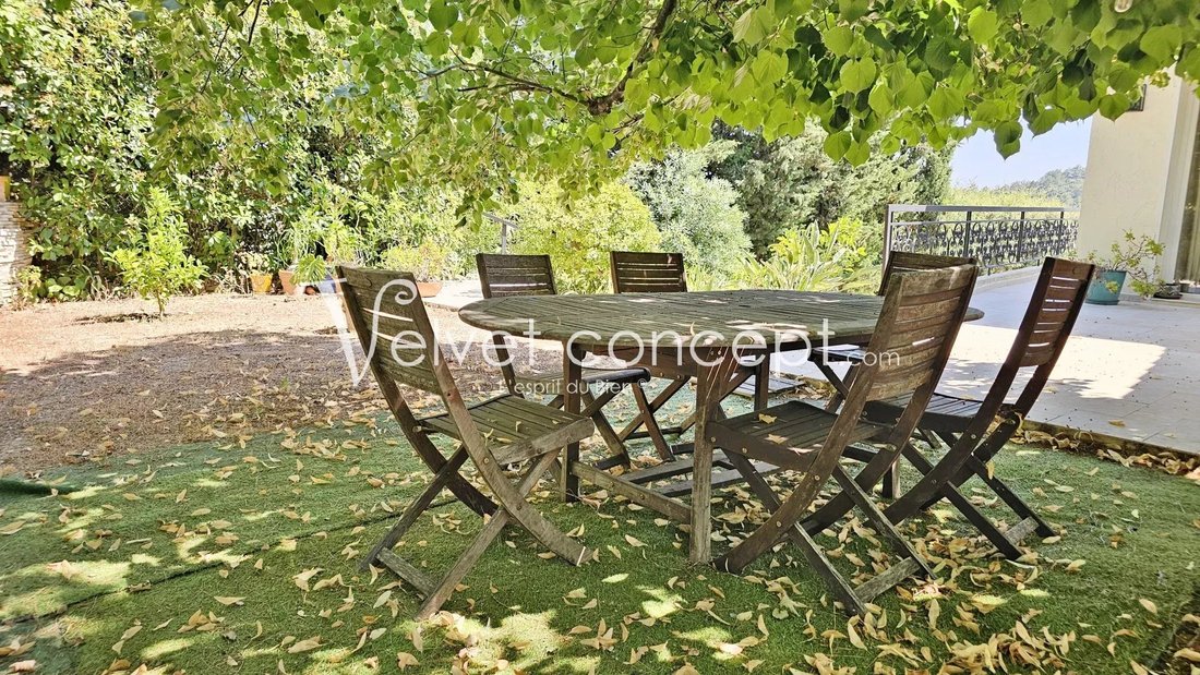 Villa in Bois Fleuri-Chevre d'Or-Saint Philippe, Biot, France 5 - 18405069
