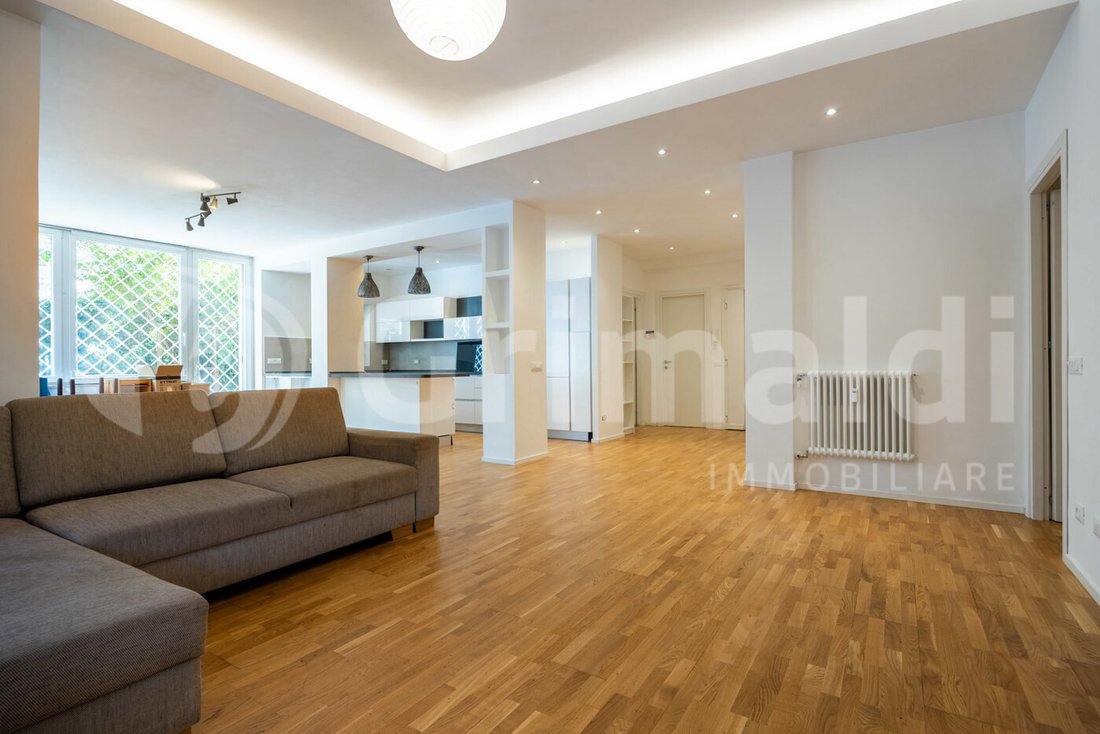 Apartment in Eur - Torrino - Giuliano Dalmata, Rome, Lazio 1 - 18414651