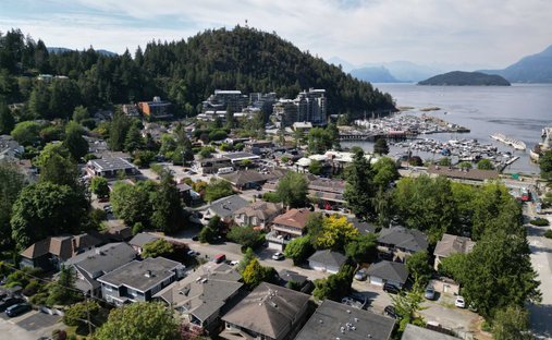 Haus in West Vancouver, Britisch-Kolumbien, Kanada 1