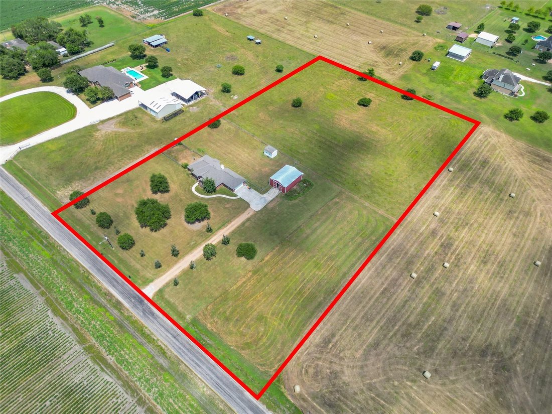 House in Sealy, Texas, United States 4 - 18409177