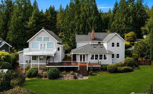 House in Carnation, Washington, United States 1