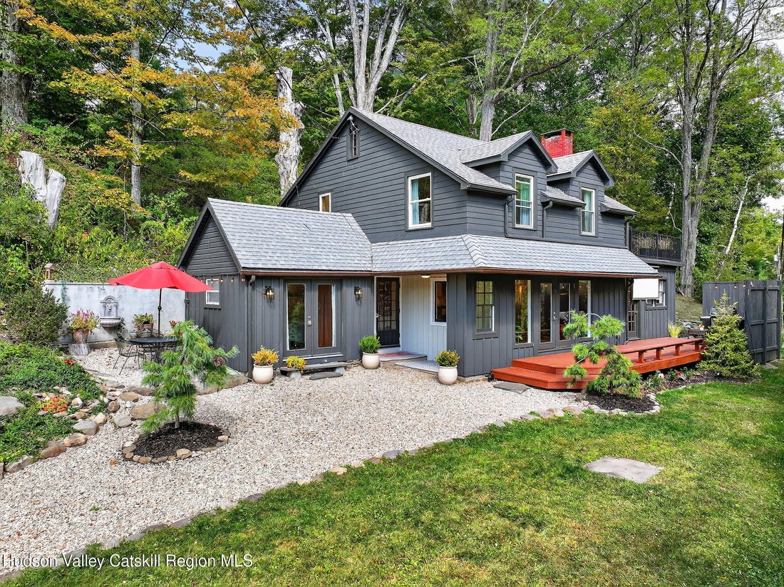 Willow, New York, United States 2 - 18409140