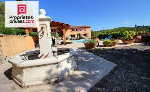Villa in Est, Lorgues, France 1