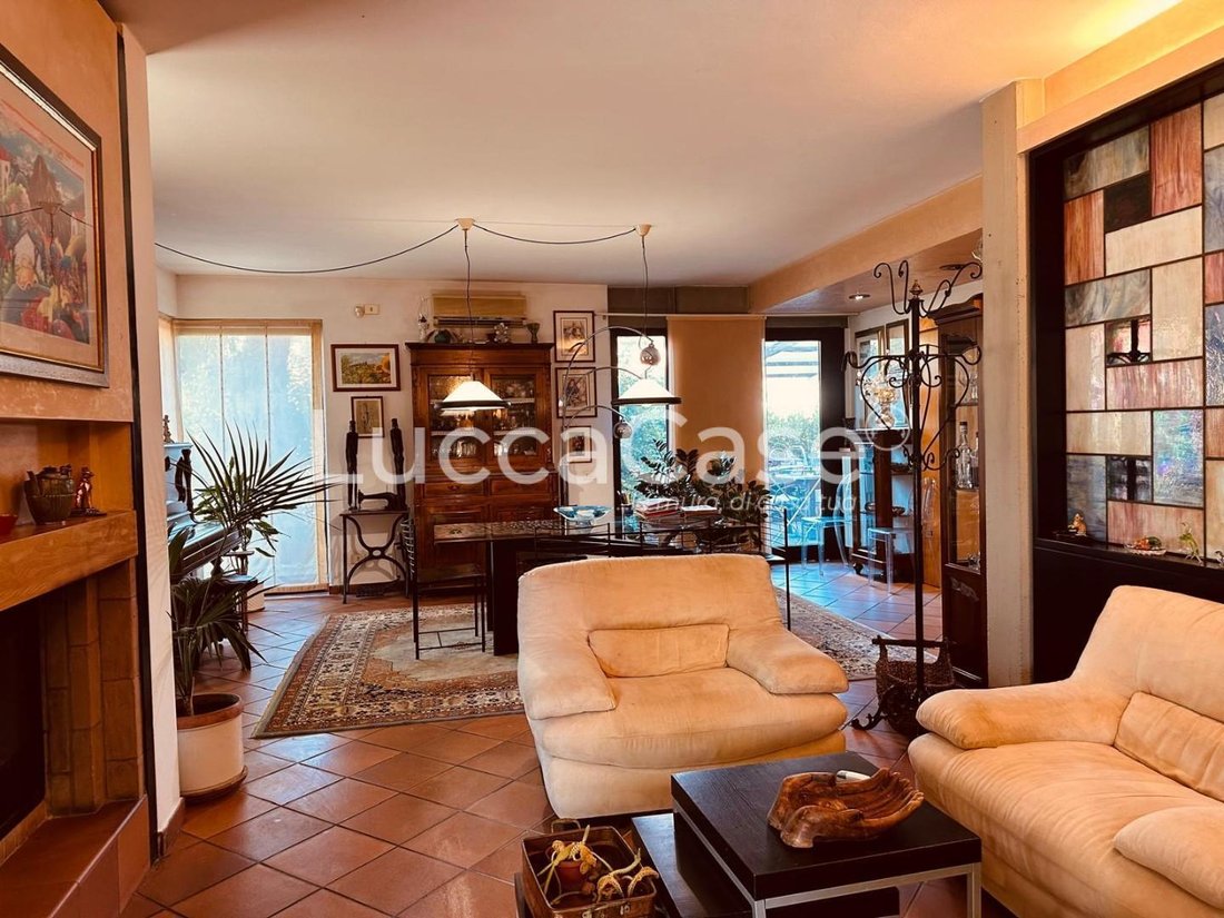 Villa in Historic Center, Lucca, Tuscany 5 - 18411080