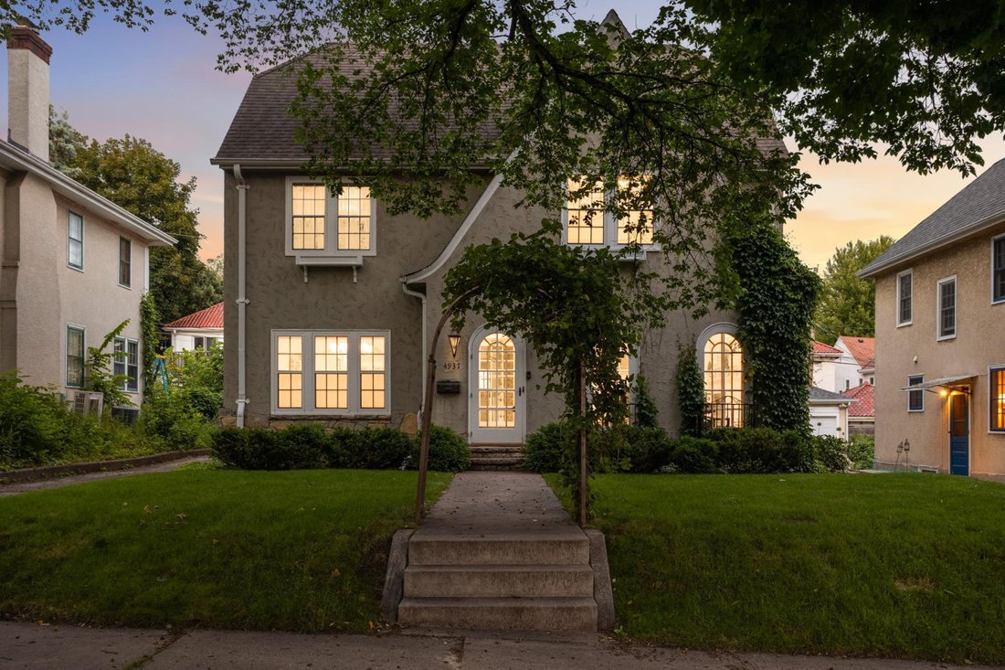 House in Minneapolis, Minnesota, United States 1 - 18419096