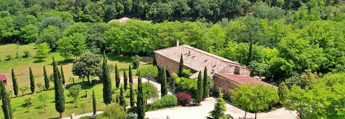 Villa in Uzès, Occitania, France 1 - 18405671