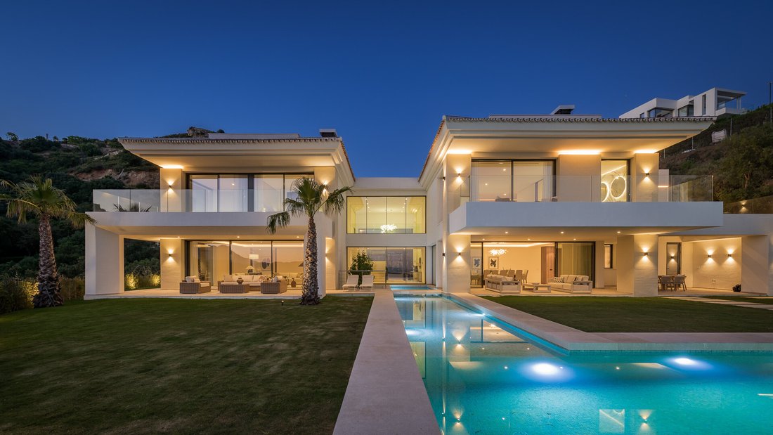 Villa in Benahavis, Andalusia, Spain 2 - 18402919