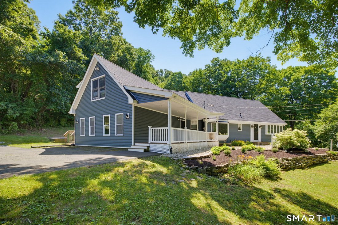 House in Hebron, Connecticut, United States 3 - 18359267