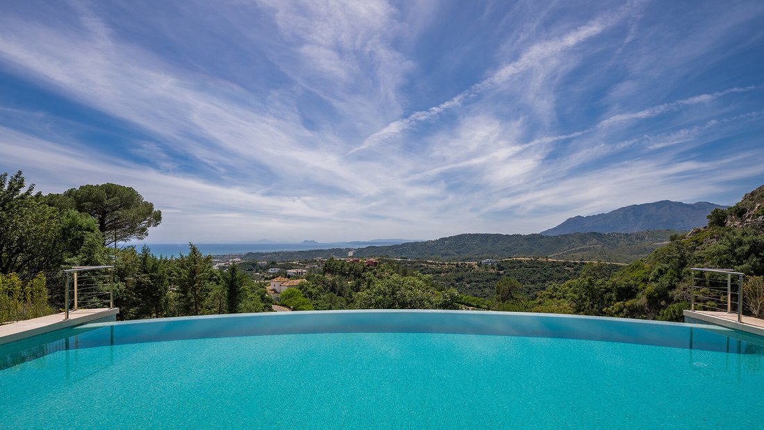 Villa in Benahavis, Andalusia, Spain 3 - 18402919