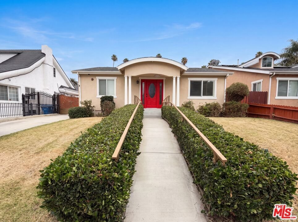 House in Los Angeles, California, United States 1 - 18407728