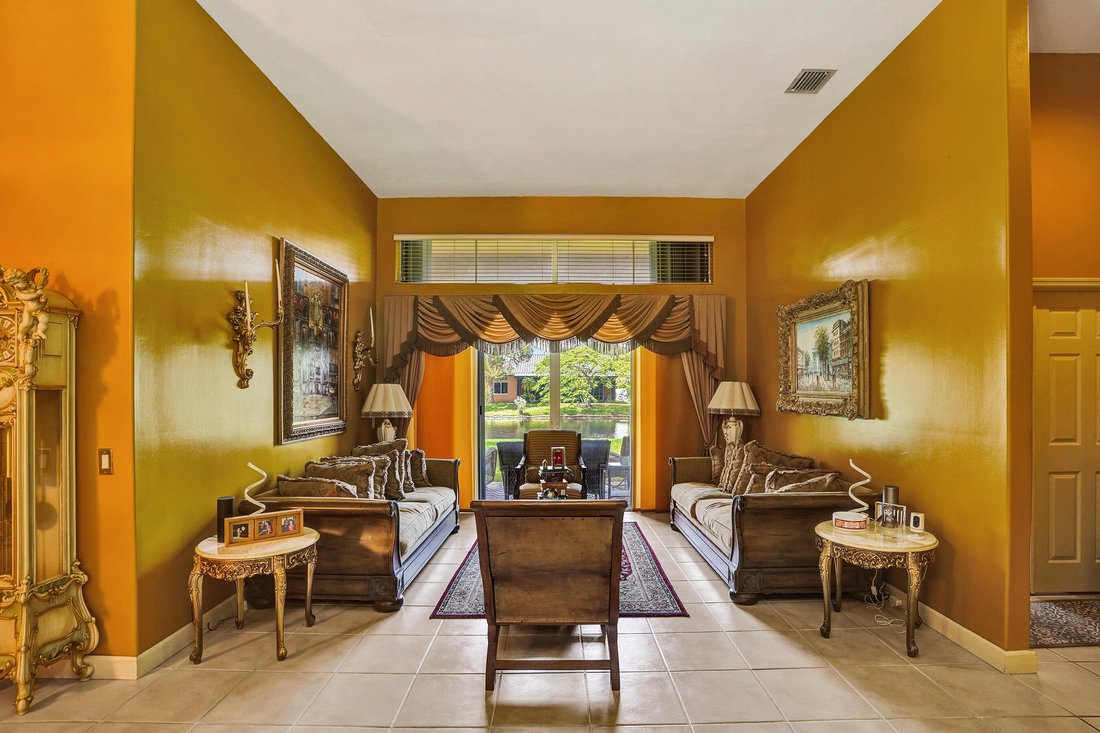 House in Pembroke Pines, Florida, United States 2 - 18413246