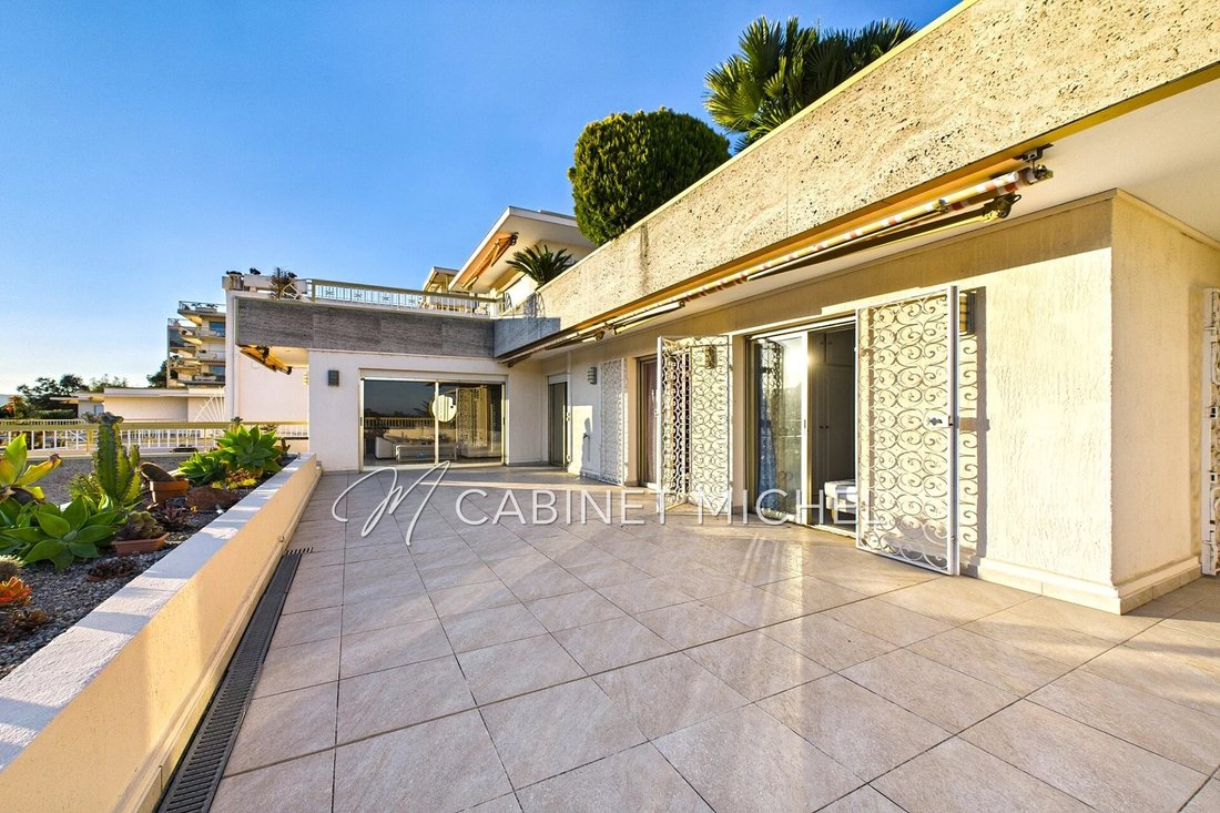 Apartment in Le Cottage, Mandelieu-la-Napoule, France 1 - 18403754