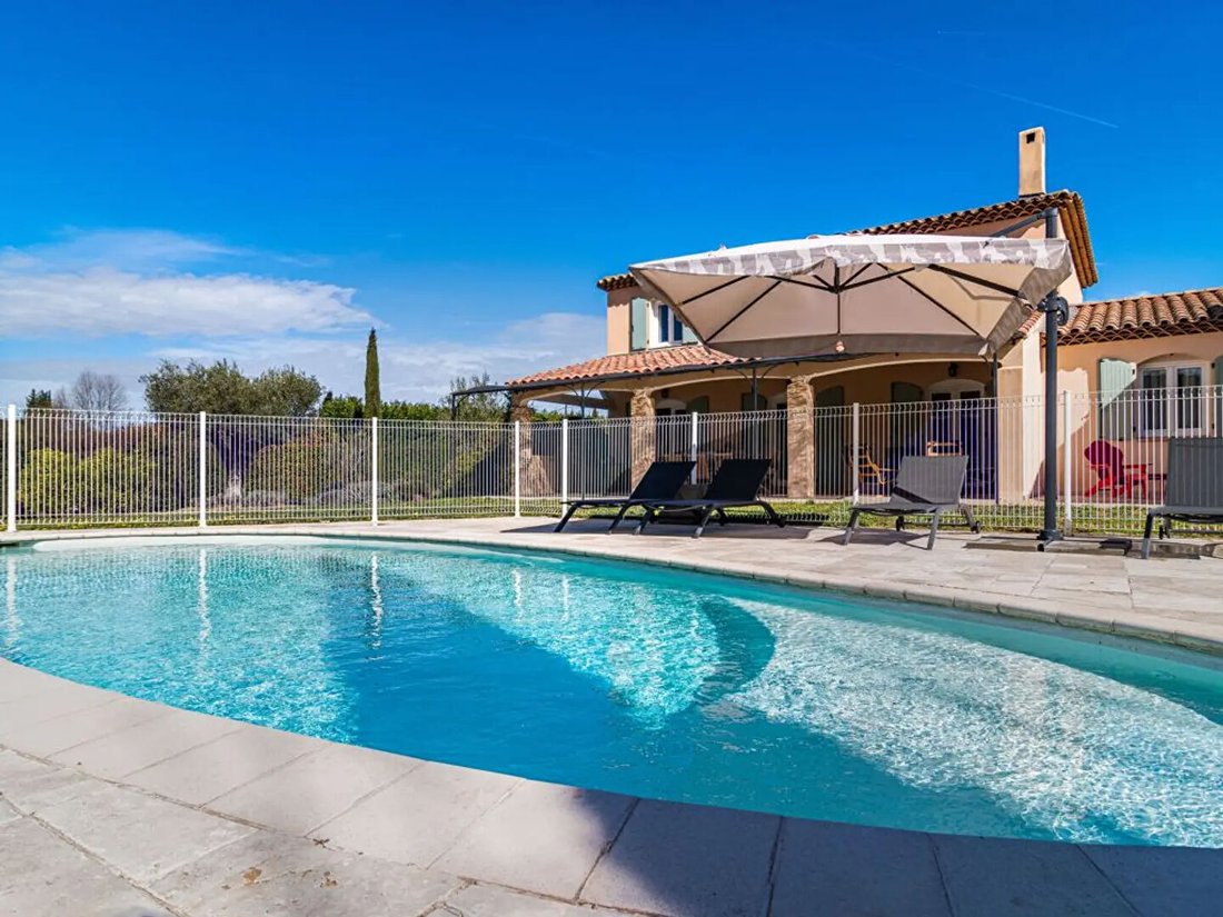 Villa in Carcès, Provence-Alpes-Côte d'Azur, France 1 - 18405273