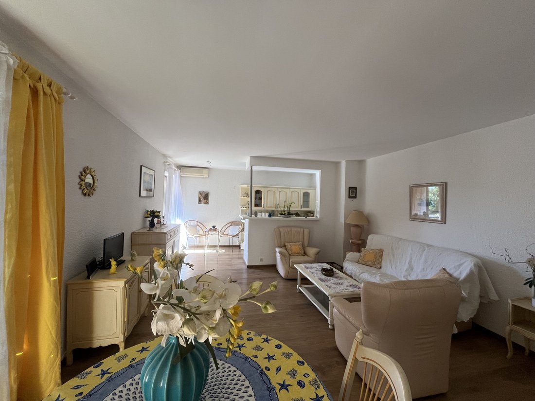 Apartment in Zone Est Diffuse, Saint-Tropez, France 5 - 18407817