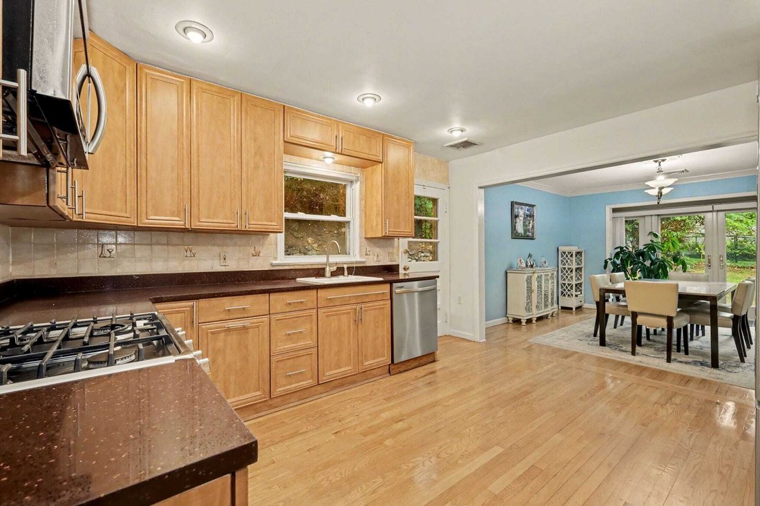 House in Hartsdale, New York, United States 4 - 18410421