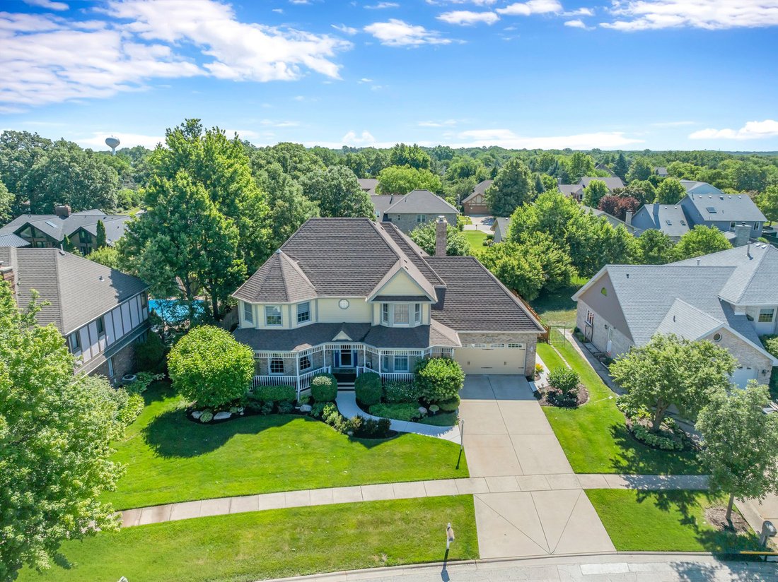 House in Lemont, Illinois, United States 1 - 18416396