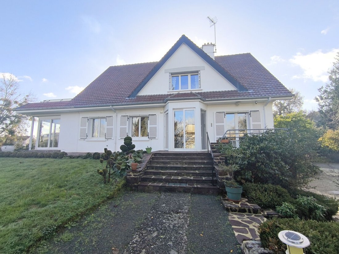 Villa in Saint-Germain-du-Corbéis, Normandy, France 3 - 18405509