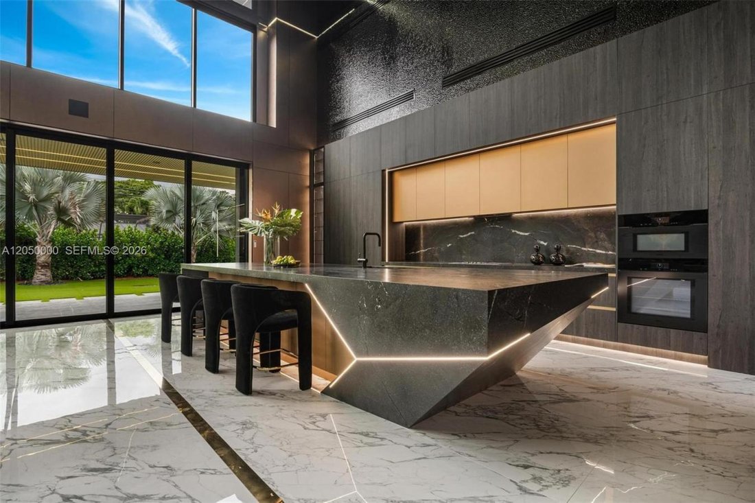House in Coral Gables, Florida, United States 4 - 18411991