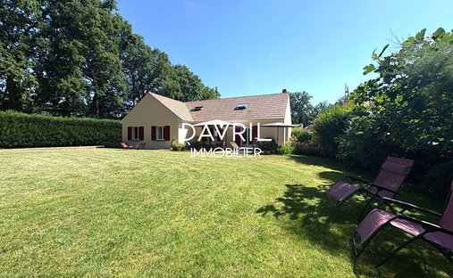 House in Centre, Triel-sur-Seine, France 1