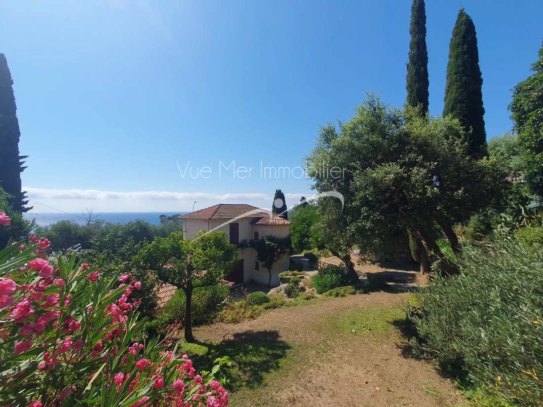 Villa in French Riviera, Provence-Alpes-Côte d'Azur, France 2 - 18413989