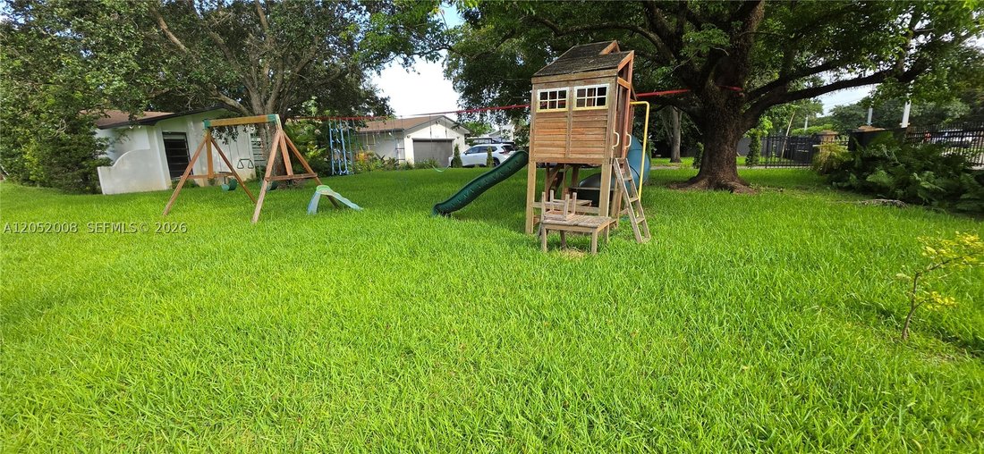 House in Davie, Florida, United States 5 - 18413408