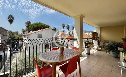 Apartment in Hyeres, Provence-Alpes-Côte d'Azur, France 1