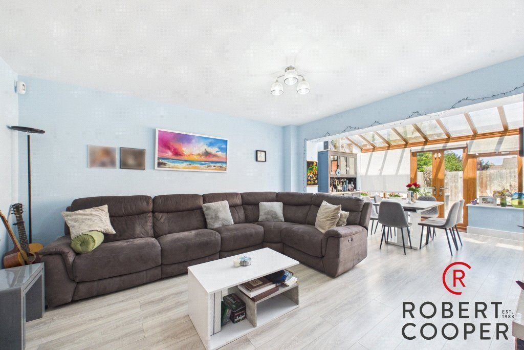 House in Eastcote, Hillingdon, England 2 - 18403146