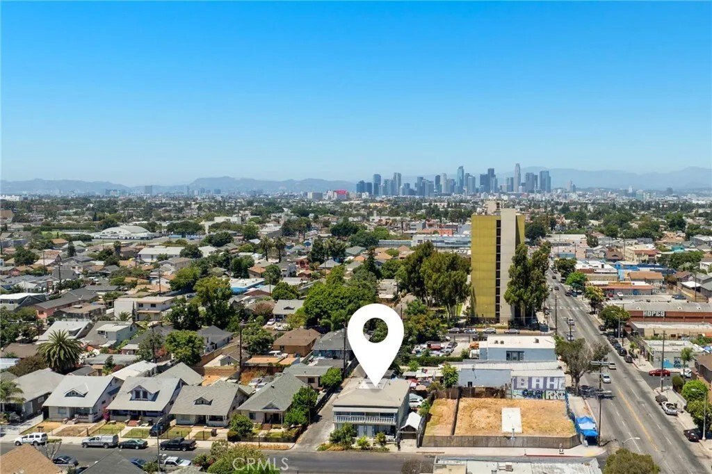 Condo in Los Angeles, California, United States 5 - 18411284