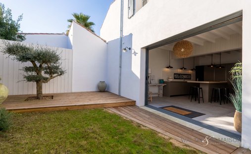 Villa in Rivedoux-Plage, Nouvelle-Aquitaine, France 1