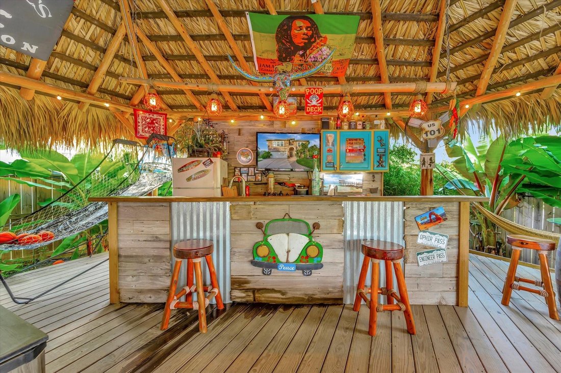 House in Kemah, Texas, United States 4 - 18409248