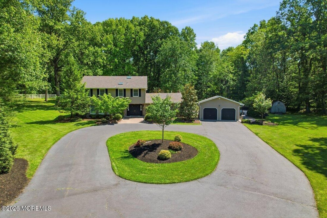 House in Marlboro Township, New Jersey, United States 2 - 18417989