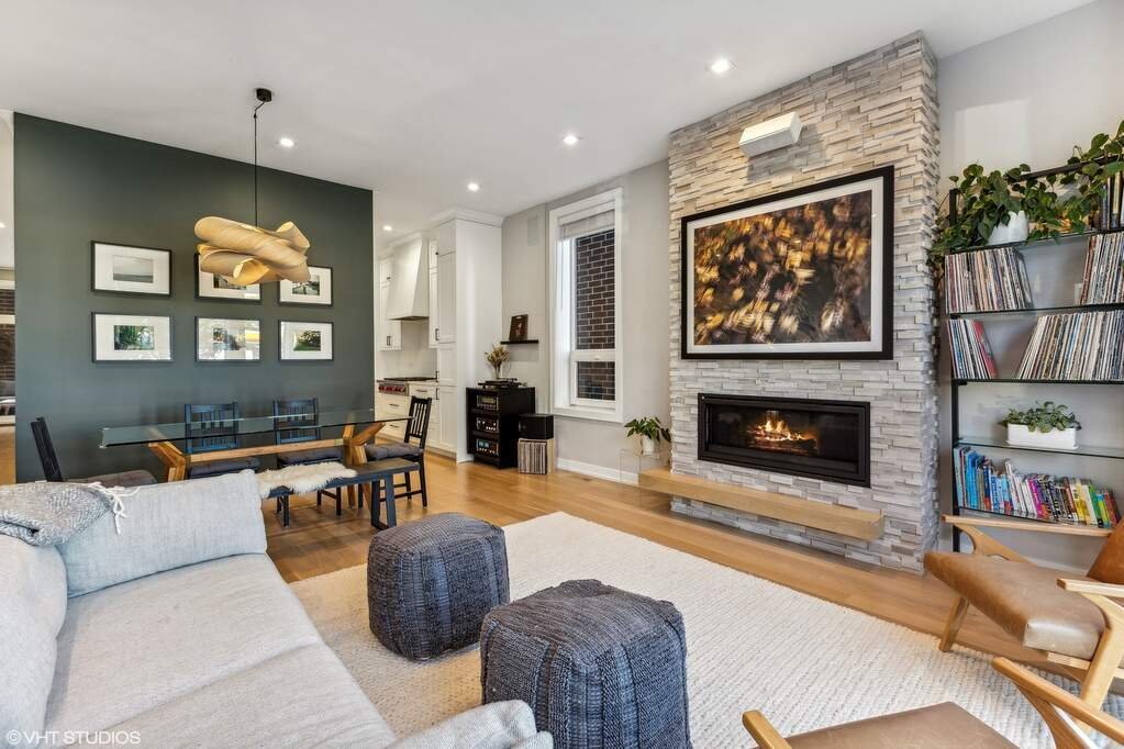 House in Chicago, Illinois, United States 3 - 18410675