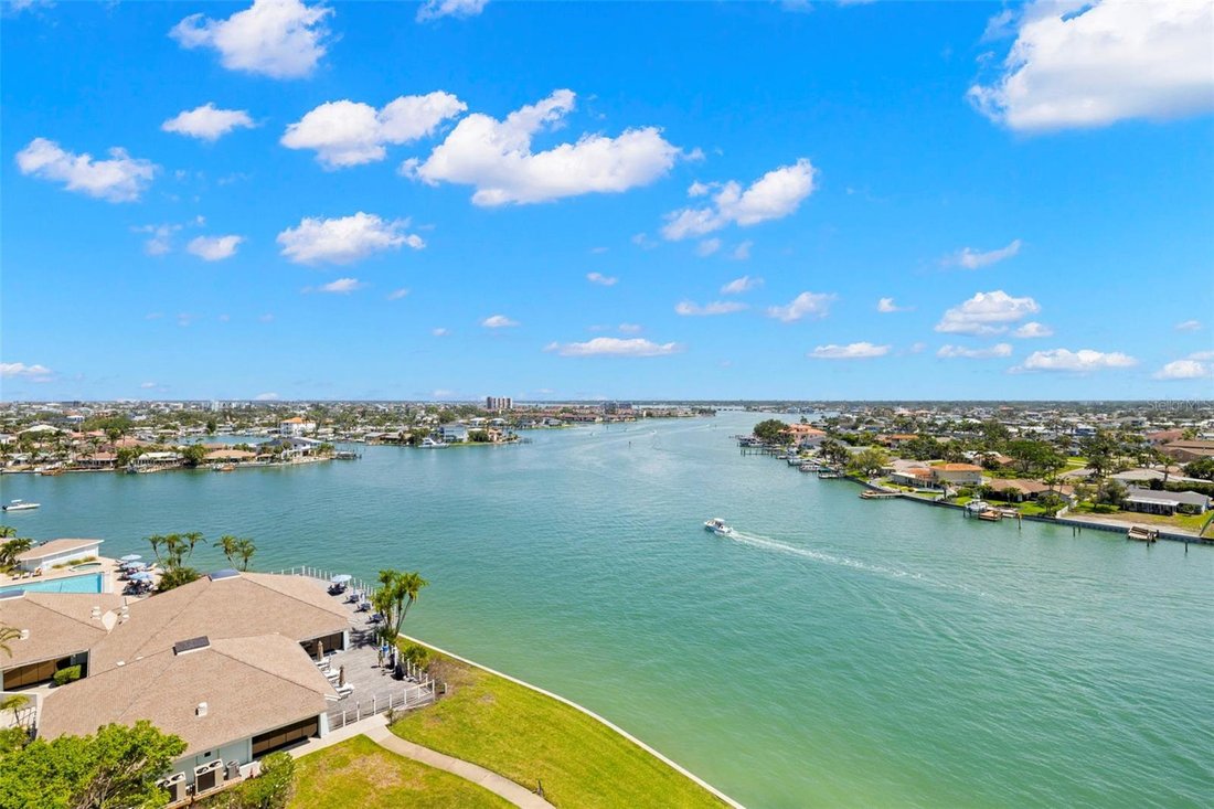 Condo in St. Pete Beach, Florida, United States 1 - 18403749