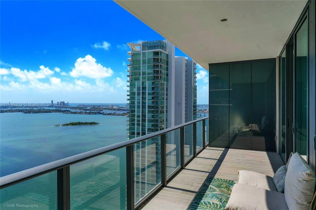 Condo in Miami, Florida, United States 1 - 18407423