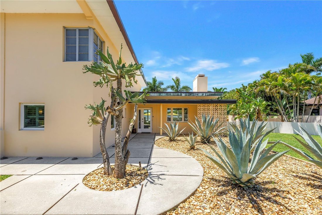 House in St. Petersburg, Florida, United States 4 - 18403961