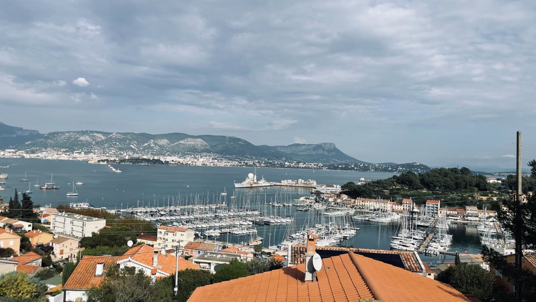 Villa in Village, Saint-Mandrier-sur-Mer, France 1 - 18405556