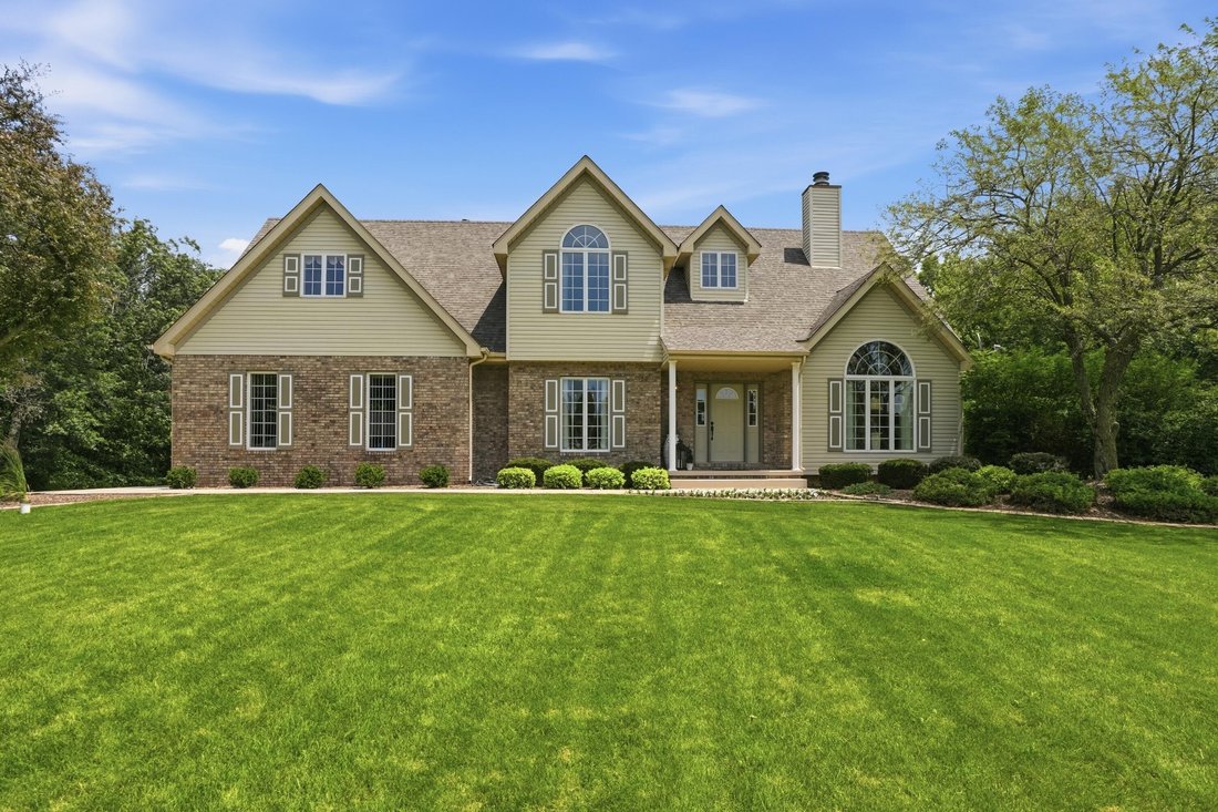 House in Crown Point, Indiana, United States 1 - 18415790
