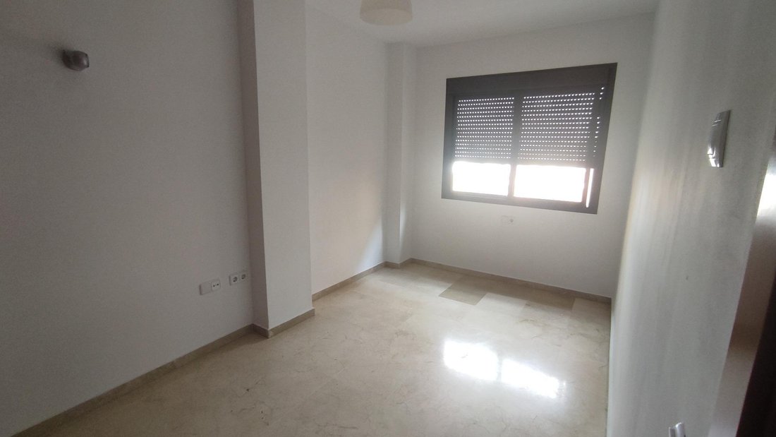 Apartment in Mairena del Aljarafe, Andalusia, Spain 5 - 18412324