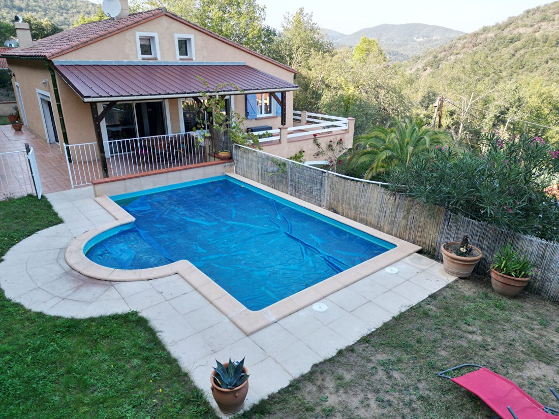 Villa in Reynes, Occitania, France 1 - 18405881