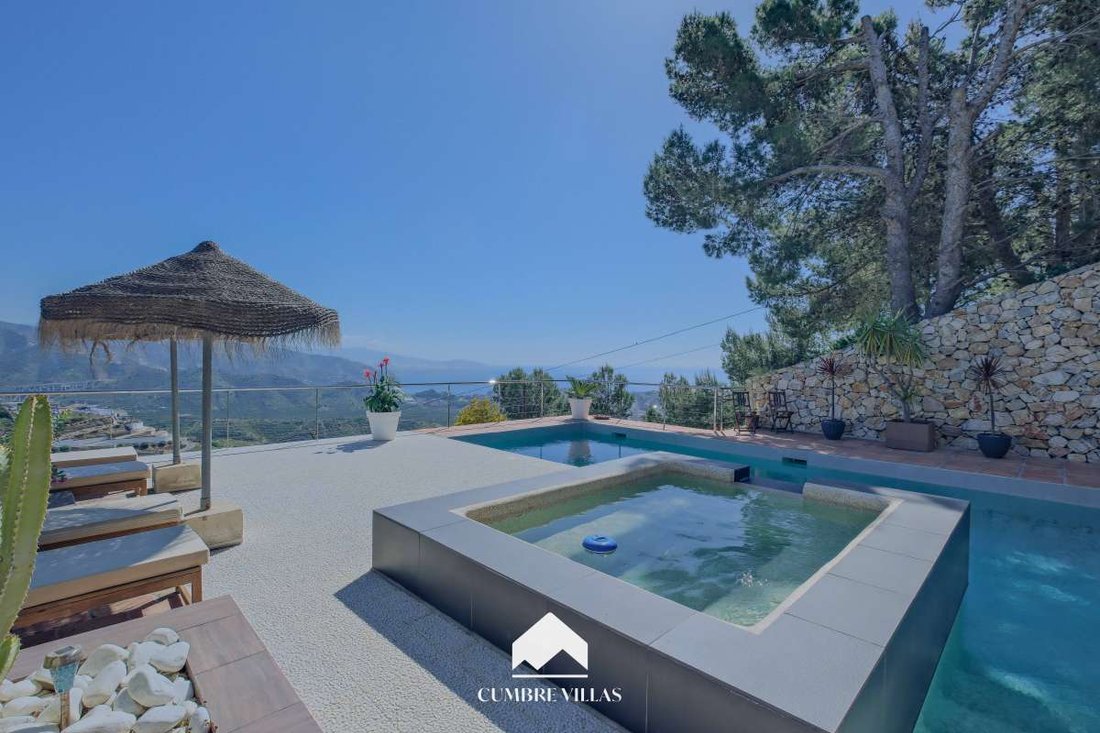 Villa in Almunecar, Andalusia, Spain 1 - 17648360
