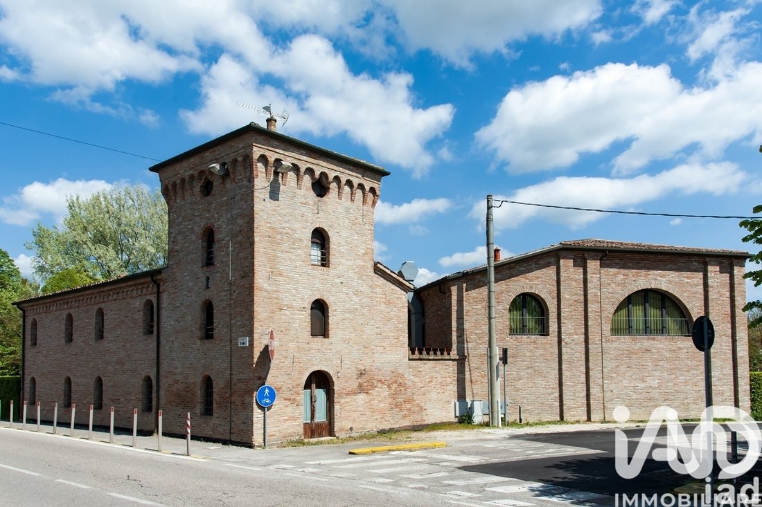Migliarino, Emilia-Romagna, Italy 1 - 18418776