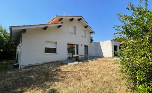 House in Bouhebe, Capbreton, France 1