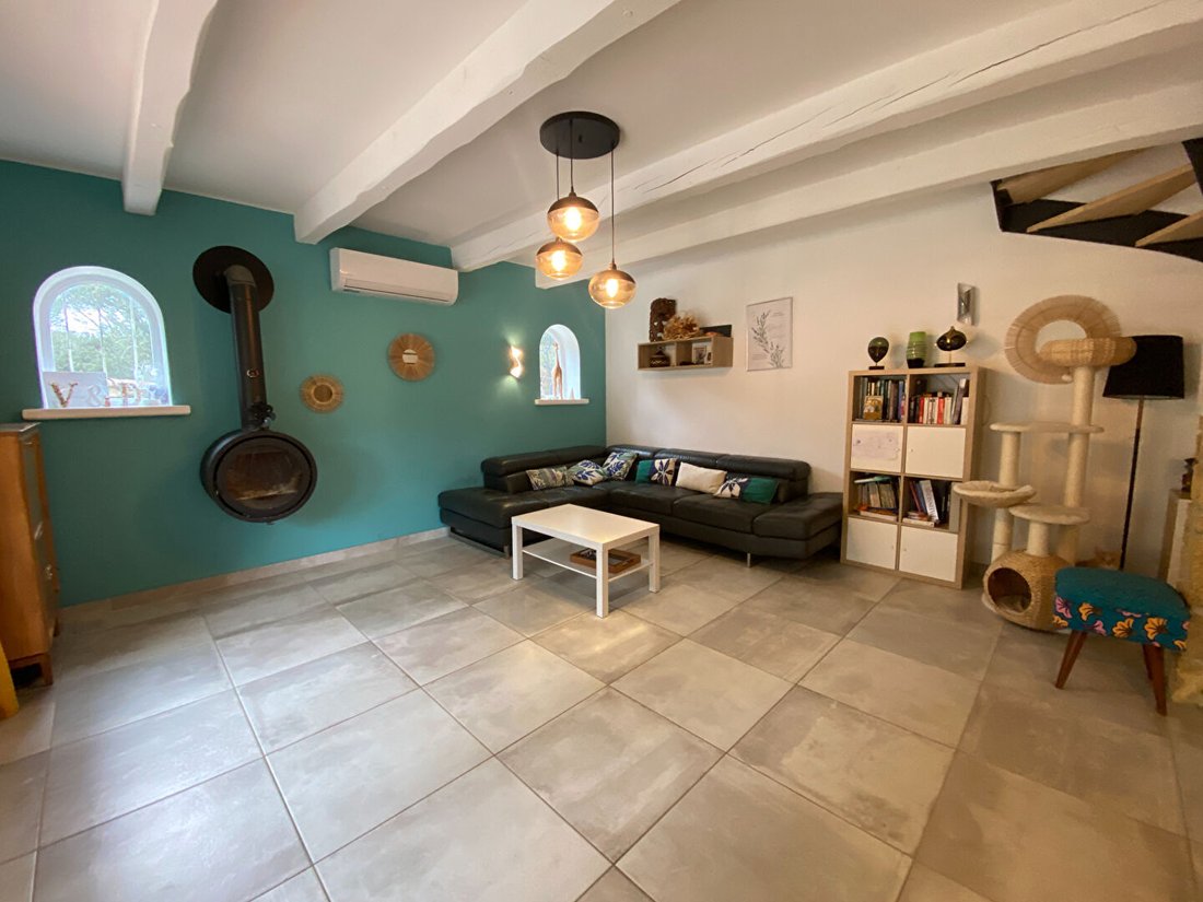 Villa in Grans, Provence-Alpes-Côte d'Azur, France 3 - 18414108