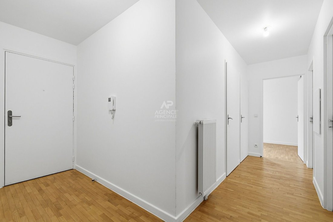 Apartment in Forêt, Saint-Germain-en-Laye, France 4 - 18407568