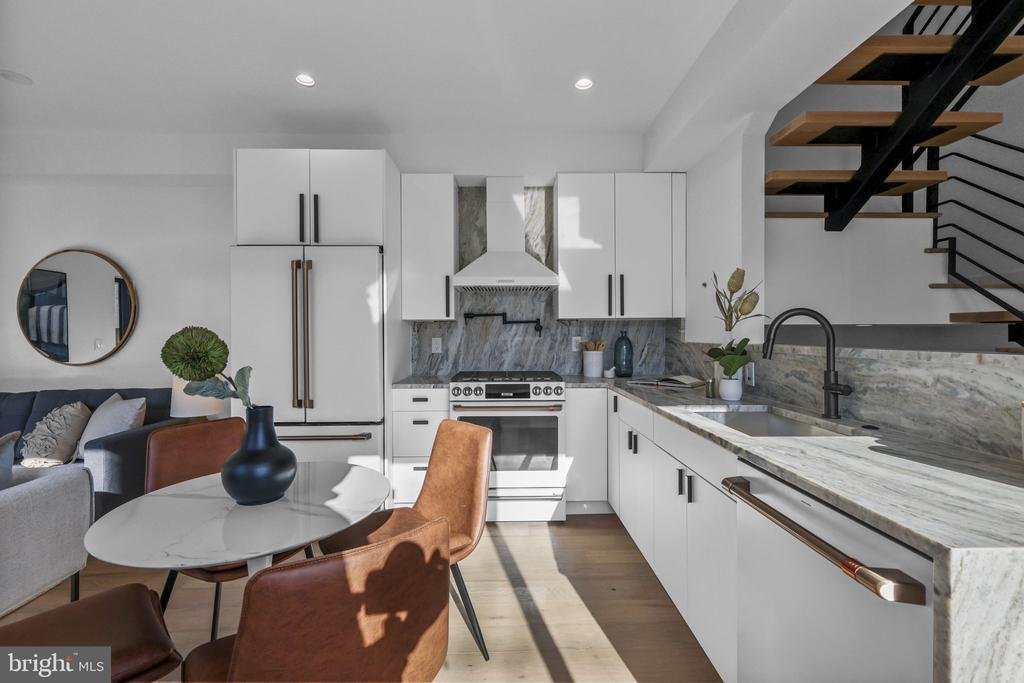 Townhouse in Philadelphia, Pennsylvania, United States 4 - 18408905