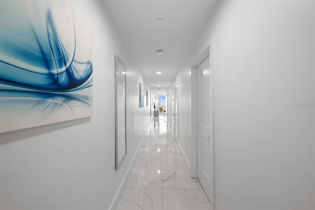 Condo in St. Pete Beach, Florida, United States 4 - 18407880