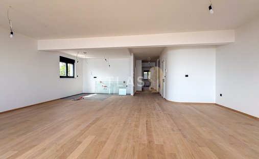 Apartment in Mjesni odbor Kantrida, Grad Rijeka, Primorje-Gorski Kotar County 1